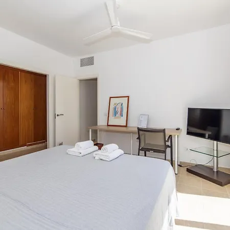 Ginesta Vakantiehuis Biniancolla
