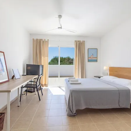 Ginesta Vakantiehuis Biniancolla