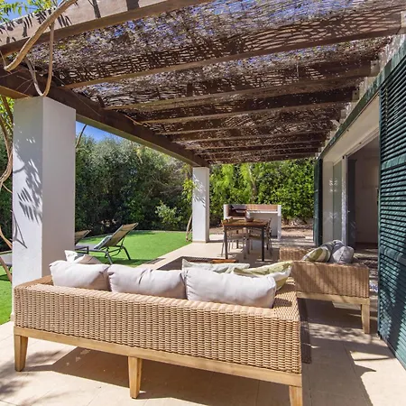 Ginesta Vakantiehuis Biniancolla