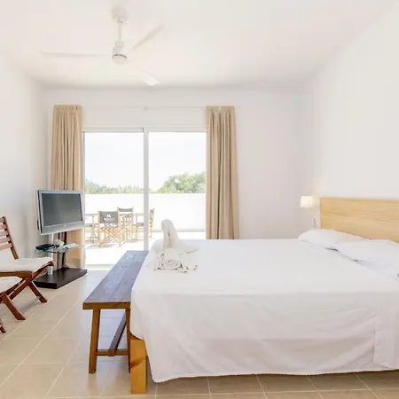 Ginesta Villa Biniancolla